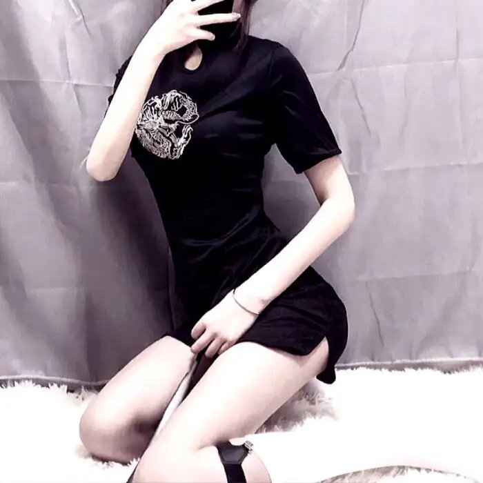 向夜屈服